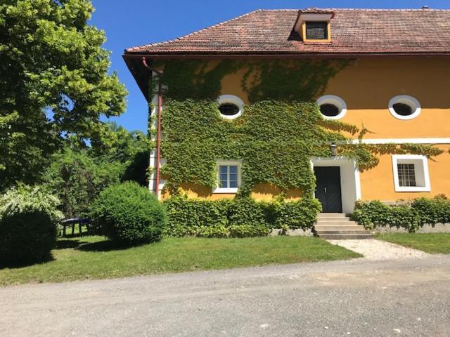 Ferienwohnung Ottmanach Josefhof Pischeldorf Exterior photo